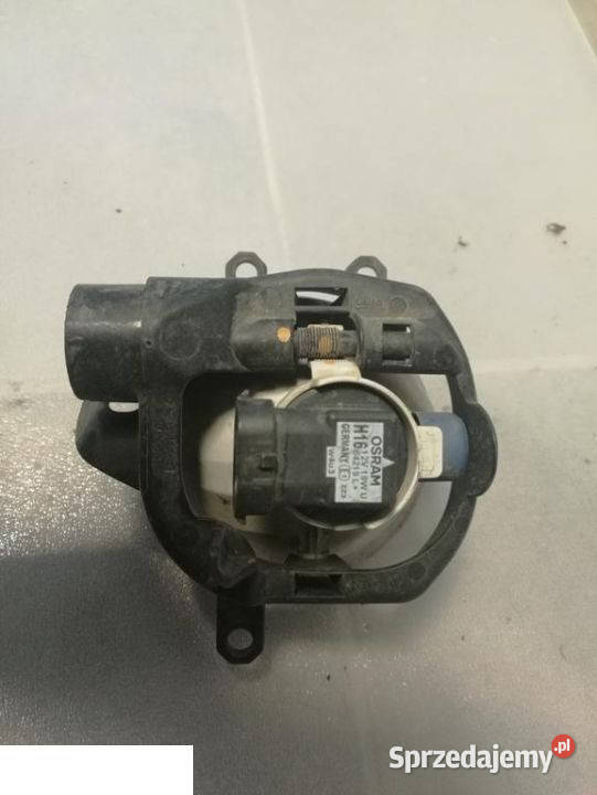 TOYOTA YARIS 2013 HALOGEN PRAWY PRZEDNI lubelskie Kozubszczyzna sprzedam