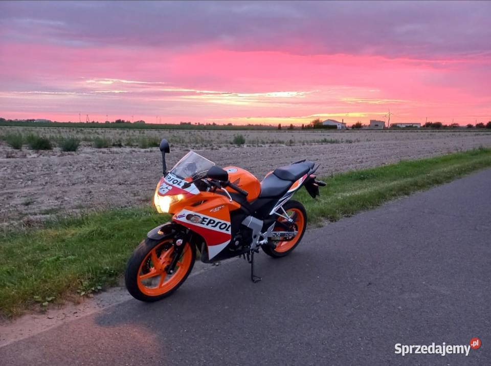 Honda cbr 125 Wiktorowo sprzedam