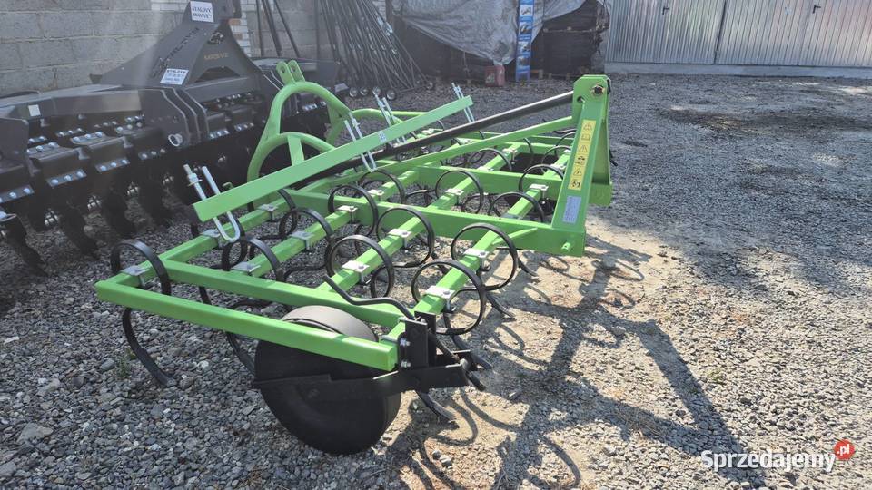 Agregat uprawowy 25m 4 rzędy zębów podwójne lubelskie Barchaczów