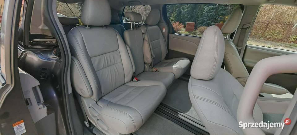 Toyota Sienna 2015 vat23 120 XLE Super stan 268KM Płock