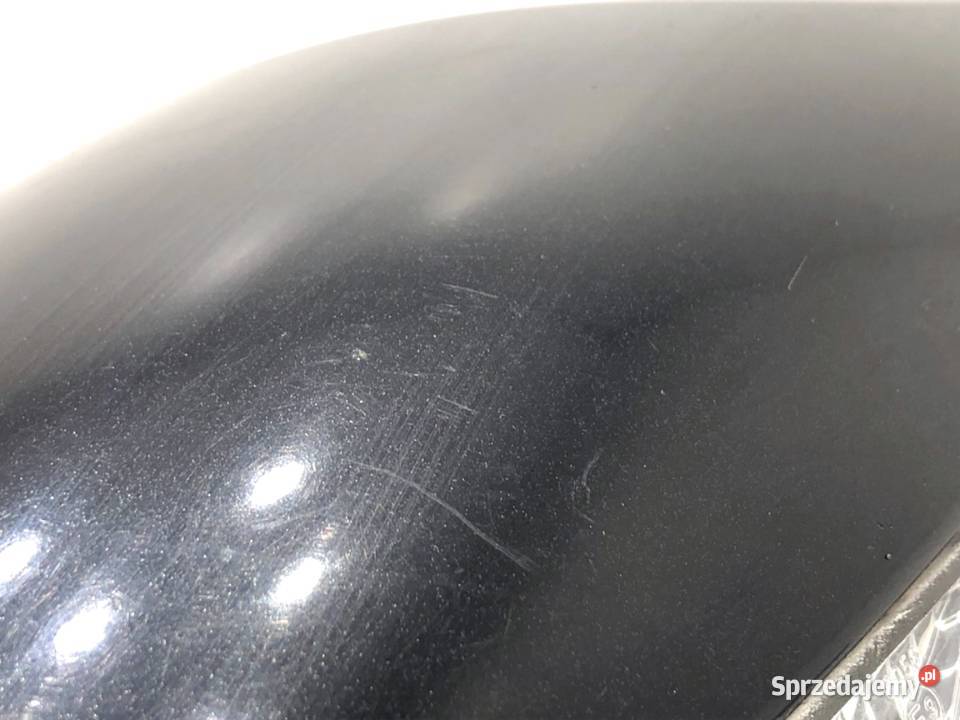 LUSTERKO PRAWY MERCEDES W245 Hatchback 0511