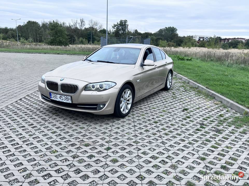 BMW seria 5 F10 525d 20d 2011 reflektory ksenonowe Katowice