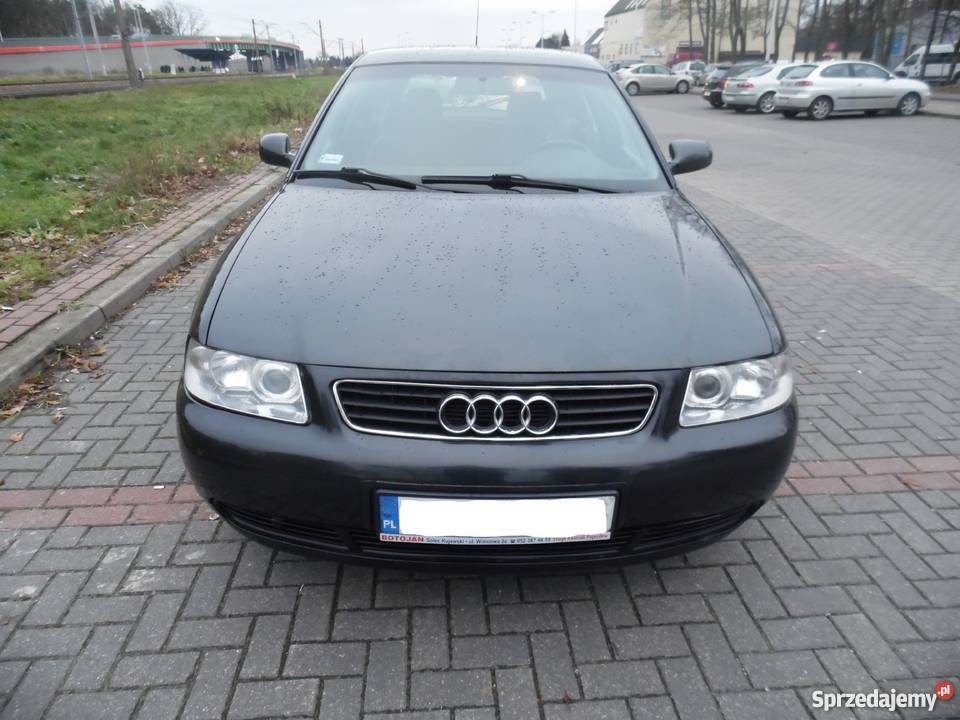 Audi A3 18 Turbo GAZ Quattro 5 drzwi alufelgi 17 kupiony w polskim salonie Chmiel Drugi