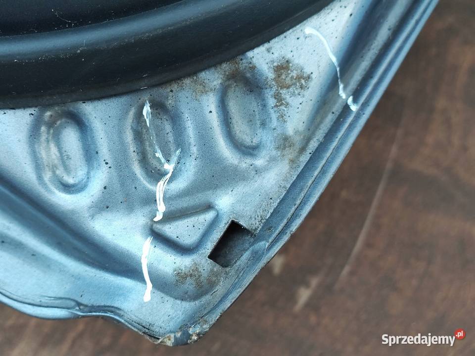 OUTLANDER II 08r Drzwi prawy tył 30 mikronów osobowe Kielce sprzedam