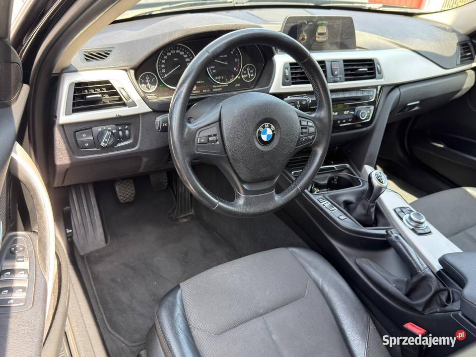 BMW seria 3 Avangarde