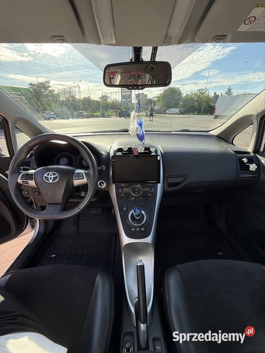 Toyota Auris Hybrid Automat 187 Duży Ekran 136KM mazowieckie Warszawa