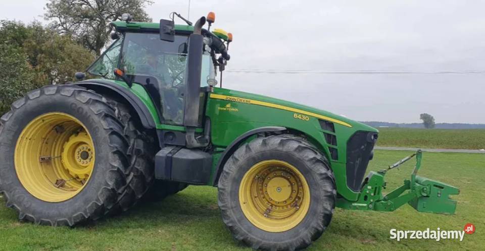 Traktor John Deere 8430 PowerShift Wyrza