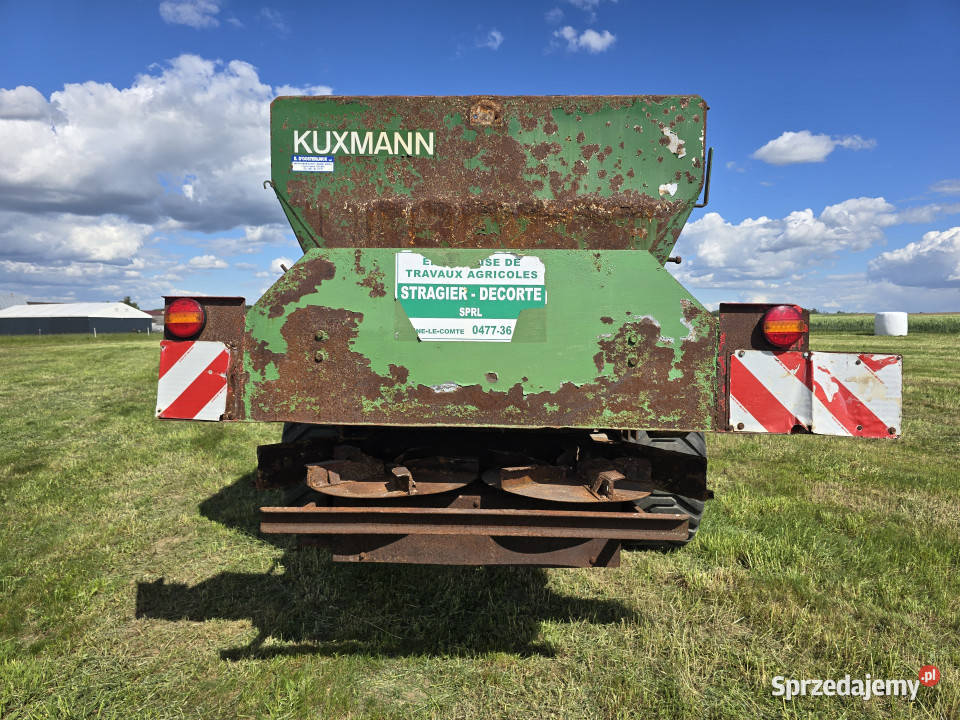 Rozsiewacz wapna talerzowy KUXMANN 810 ton Baliki
