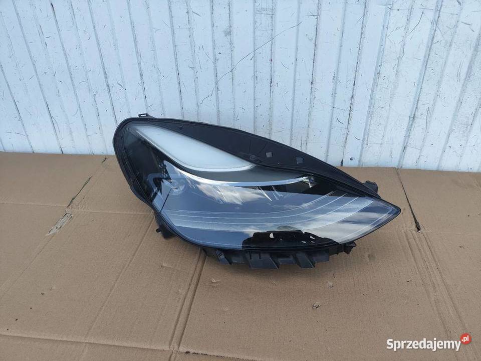 TESLA 3 Y LIFT FULL LED LAMPA PRAWA PRZÓD osobowe zachodniopomorskie