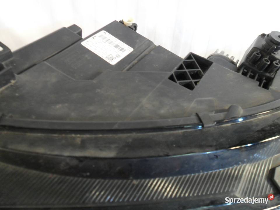 Volkswagen Tiguan II Lift reflektor lewy przedni Nowy Tomyśl