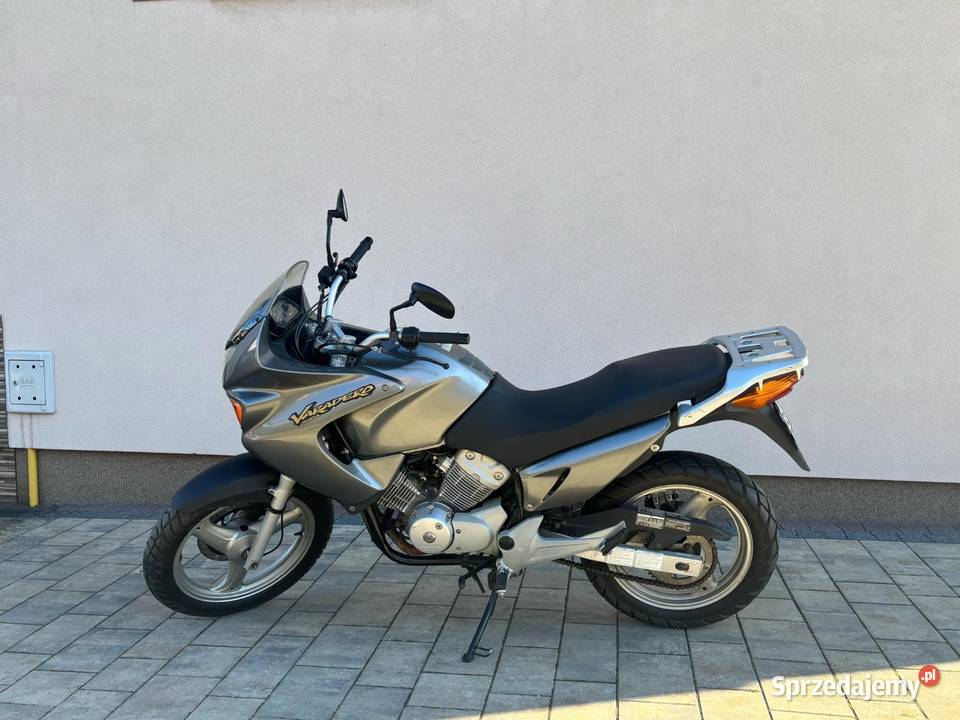 Honda Varadero 125 turystyczny Kusięta