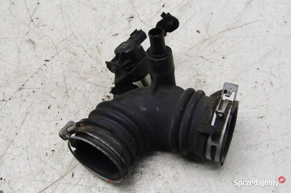 RURA WĄŻ PRZEWÓD POWIETRZA 13 VVTi TOYOTA YARIS Przewody powietrza sprzedam