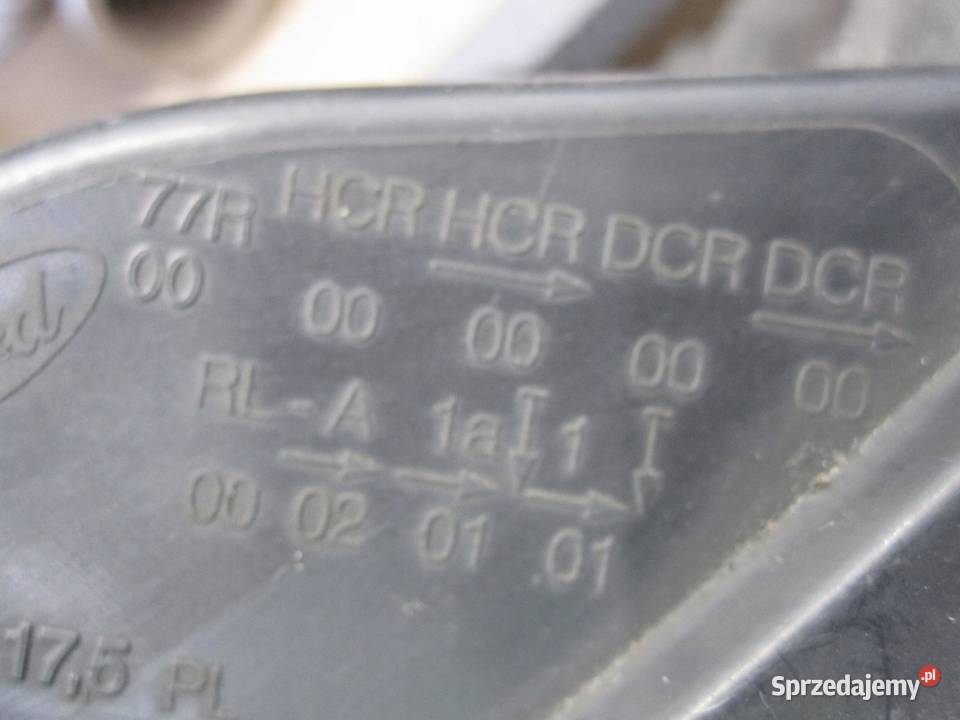 FORD FOCUS MK3 III lampa lewa przód BM5113W030 osobowe świętokrzyskie