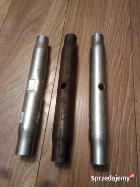 Tuleja wieszaka podnośnika FARM MOT 250D FAR MOT Nowa Karczma