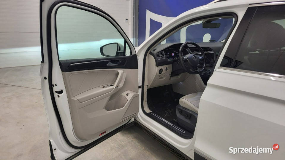 Volkswagen Tiguan Allspace 20 TSI 4Motion DSG II światła LED mazowieckie Grójec