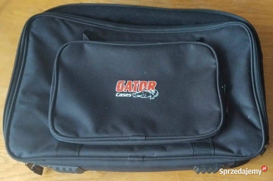 Sprzedam syntezator stacjonarny Roland SH4D case Szczytno