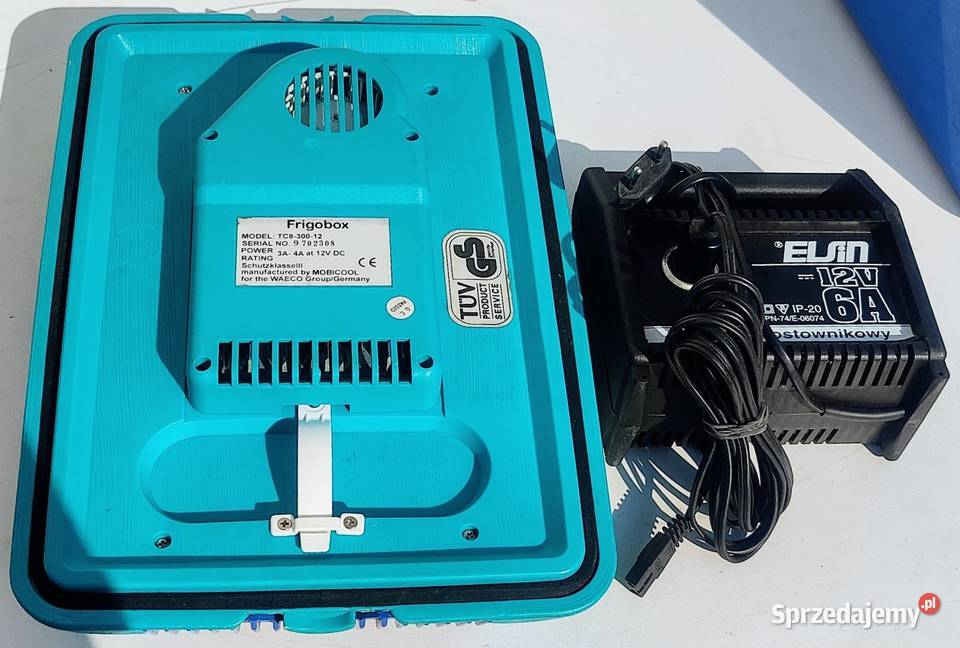 LODÓWKA TURYSTYCZNA 230 V 12 V FRIGOBOX TC830012