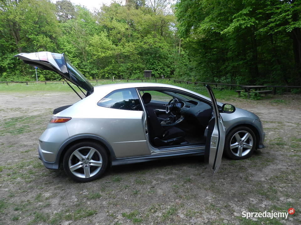 Honda Civic VIII śliczne UFO 18 TYPES Puszczykowo