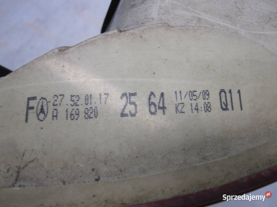 MERCEDES W245 09r lampa lewa tył A1698202564 osobowe