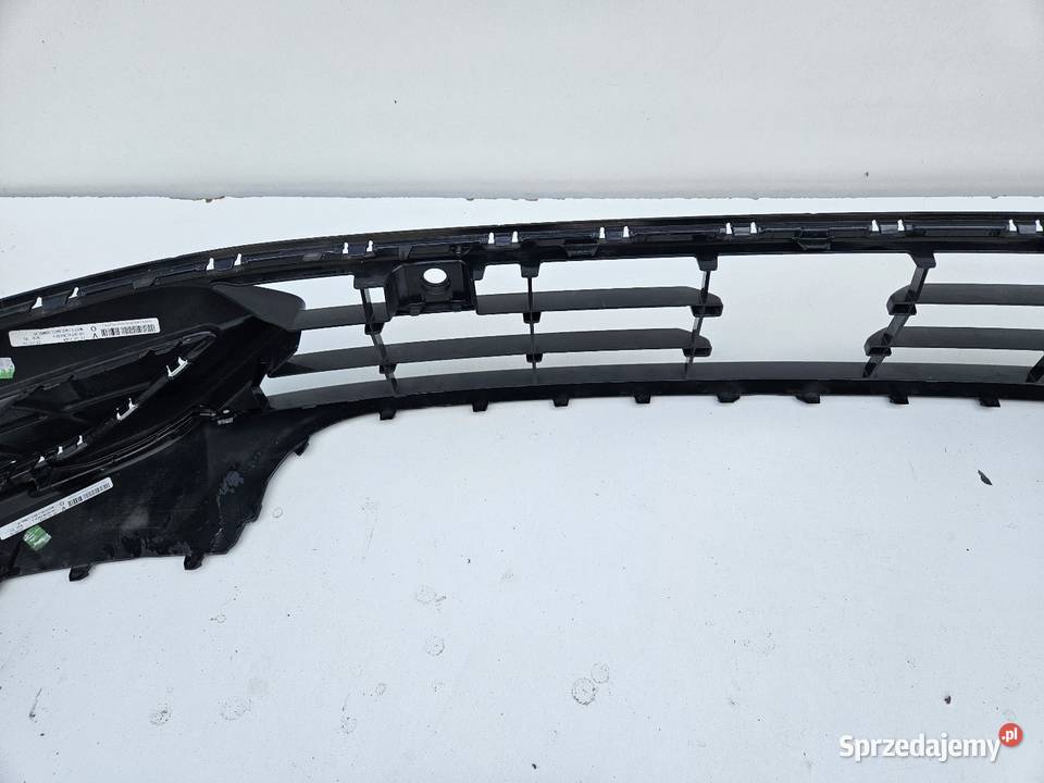 VW ID7 ID7 KRATKA ŚRODKOWA ZDERZAKA PRZÓD osobowe Międzychód sprzedam