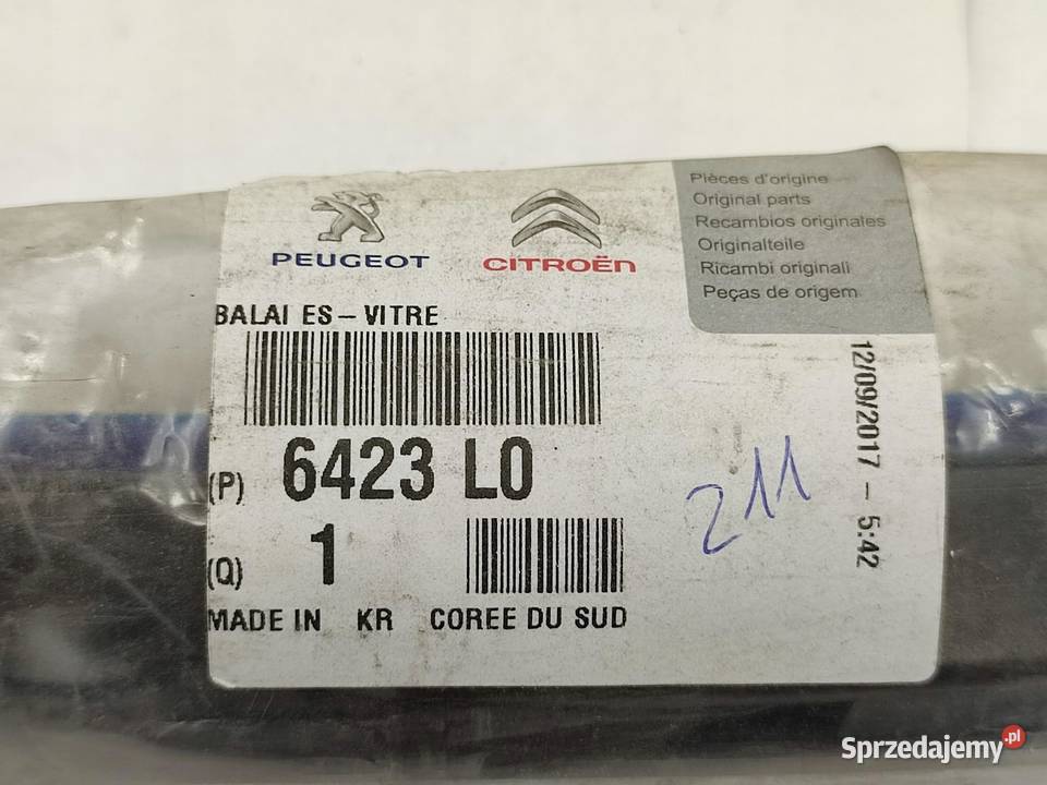 PIÓRO WYCIERACZKI PRZÓD 700mm CITROEN JUMPY VF7