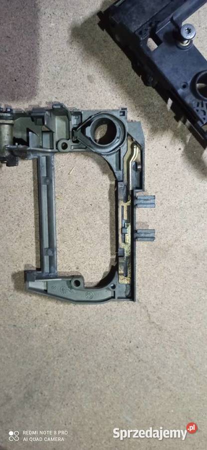 bmw e39 STELAŻ WSPORNIK KLAMKI