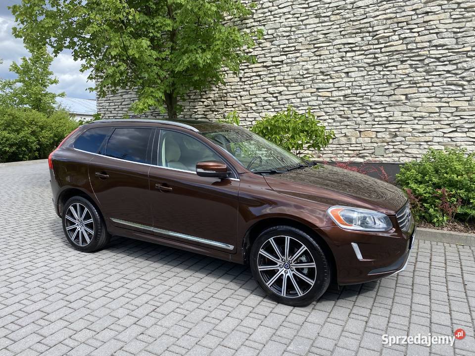 VOLVO XC60 T6 30 benz 304 AWD premier plus Chełm