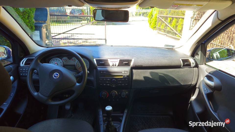 Duże kombii Fiat Stilo Multiwagon 16 16V benzyna