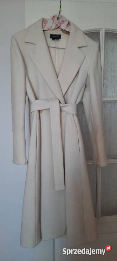 Zara piękny płaszcz koloru ercu z paskiem lubelskie