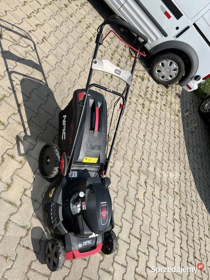 Kosiarka spalinowa z napędem z silnikiem Honda Stryków