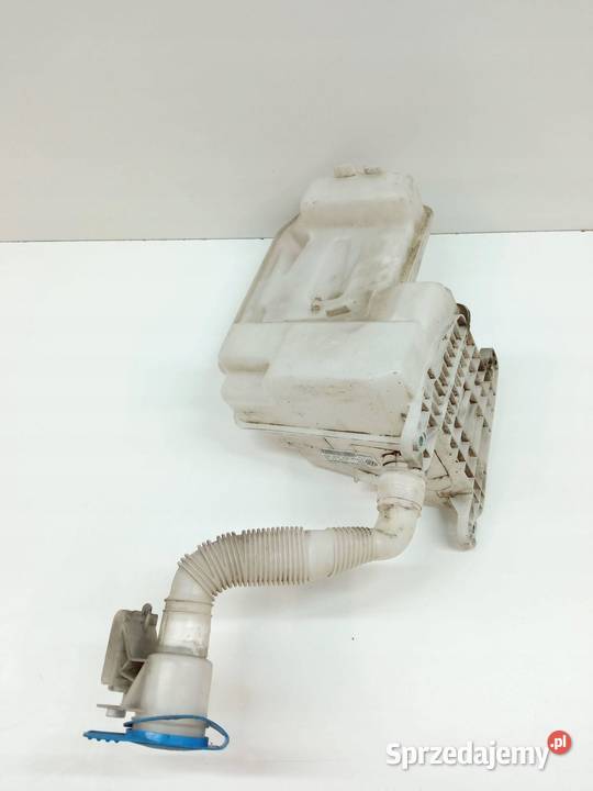 ZBIORNICZEK SPRYSKIWACZY 3V 5Q0955449BJ Skoda sprzedam