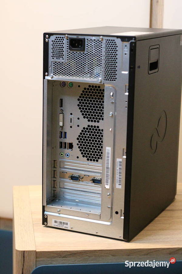 Fujitsu EsPrimo P557 E85 SFF Intel Core i3 7th Klasy Core i3 Katowice