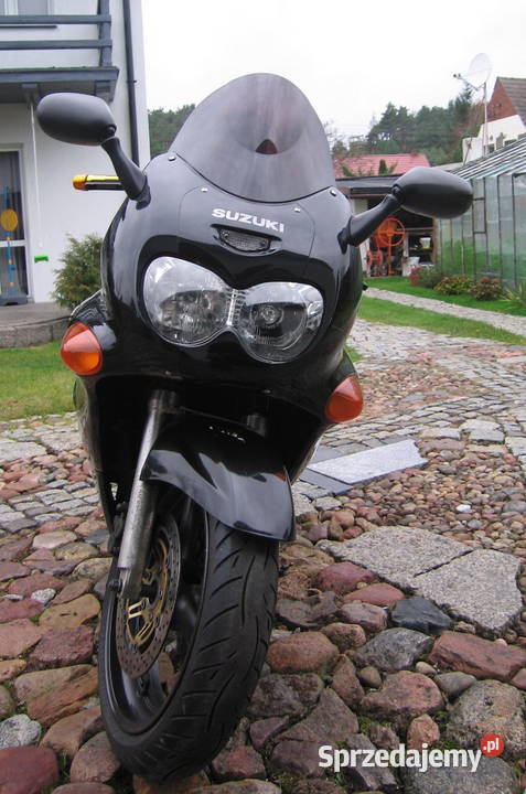Suzuki GSX 750 F