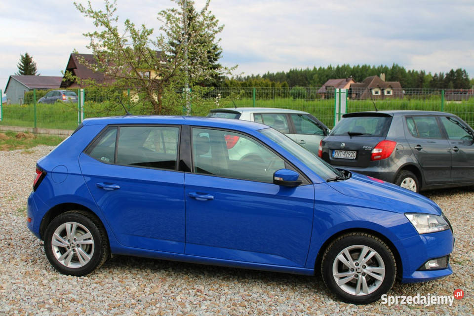 koda Fabia Active Lift10 95KameraAndroid Auto światła do jazdy dziennej Harklowa sprzedam