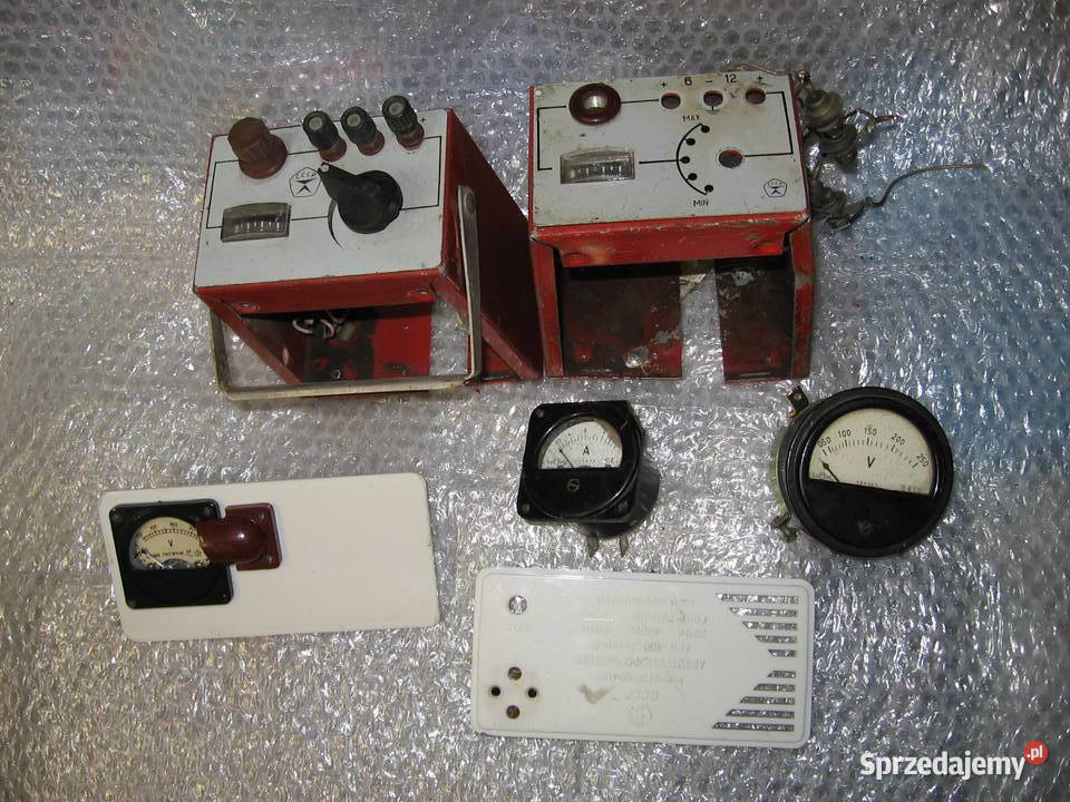 Stary prostownik części amperomierz warsztat