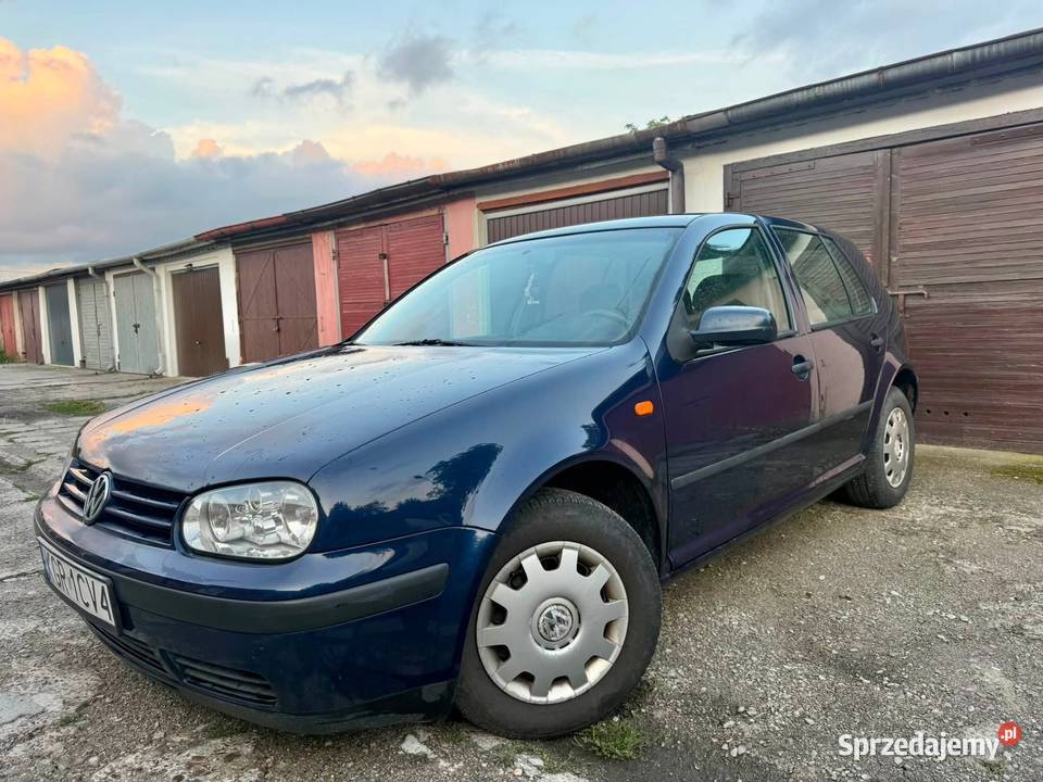VW Golf IV 14 Benzyna 2002r Ładny Zadbany Dębica sprzedam