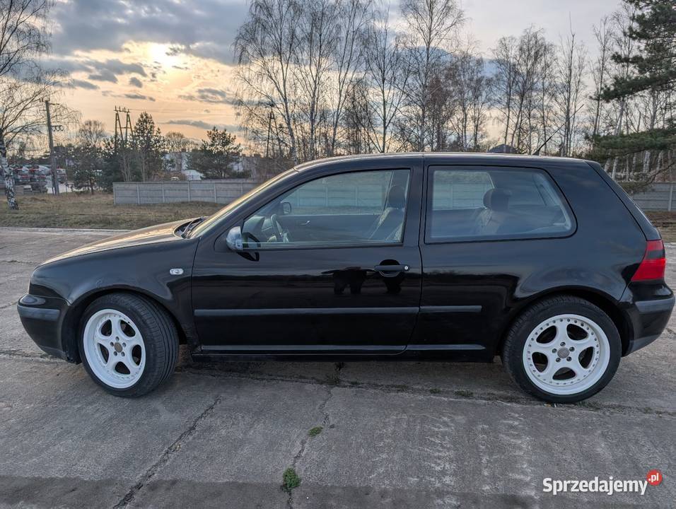 Golf 4 IV 19 SDI Diesel niskie spalanie tania Żagań