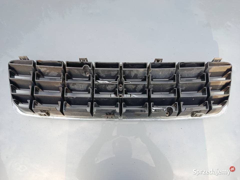 Grill Atrapa Volvo XC70 osobowe Olchowa