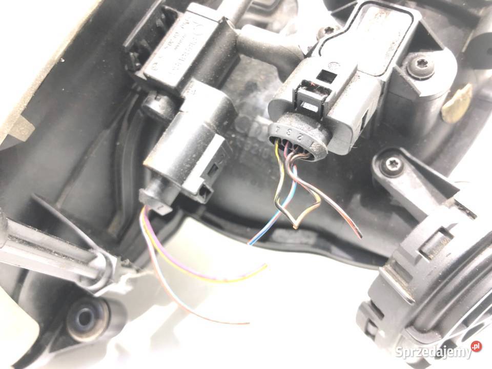 KOLEKTOR SSĄCY AUDI A6 C6 8599193 32 255 0411 Motoryzacja