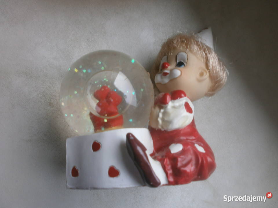 Kula śnieżna Klaun serduszka