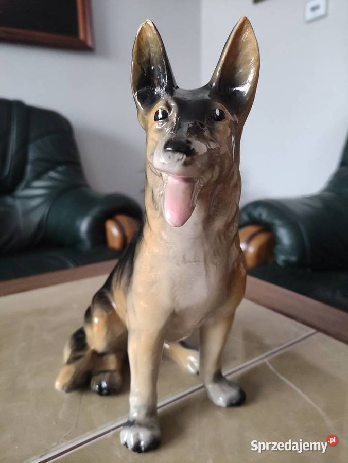 Porcelanowa figurka Owczarek niemiecki 25 Janów Lubelski