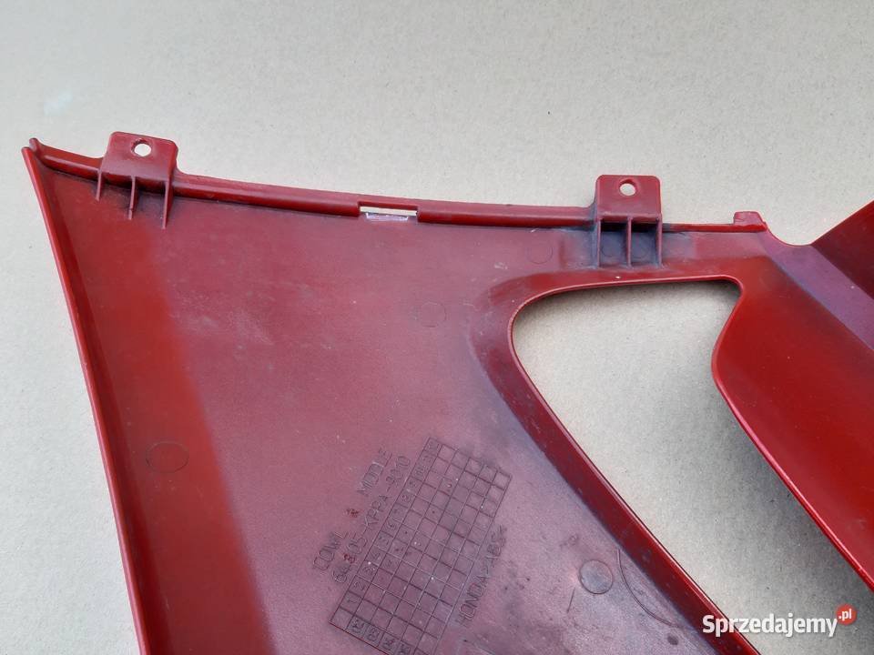 HONDA CBR 125 OWIEWKA BOCZNA PRAWA OSŁONA