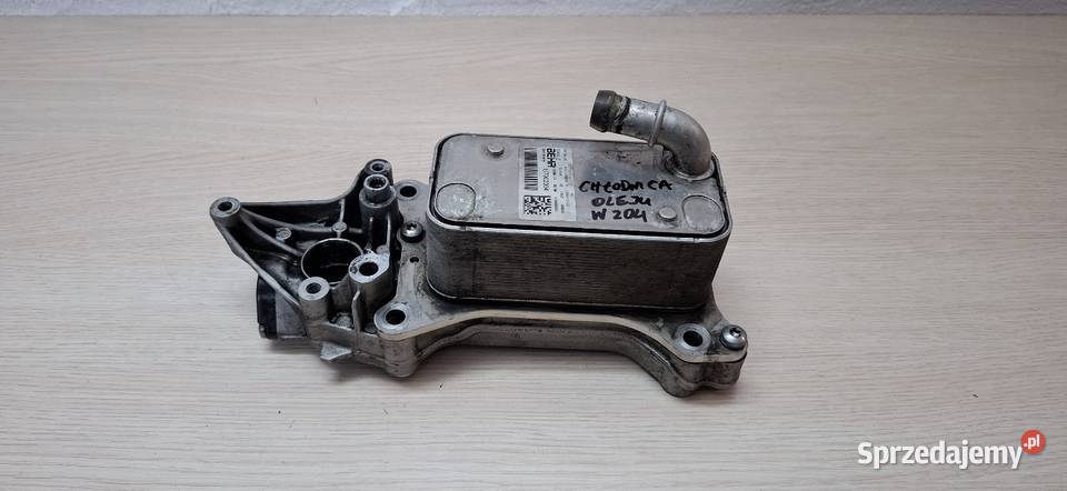 Chłodniczka Oleju Mercedes W204 osobowe