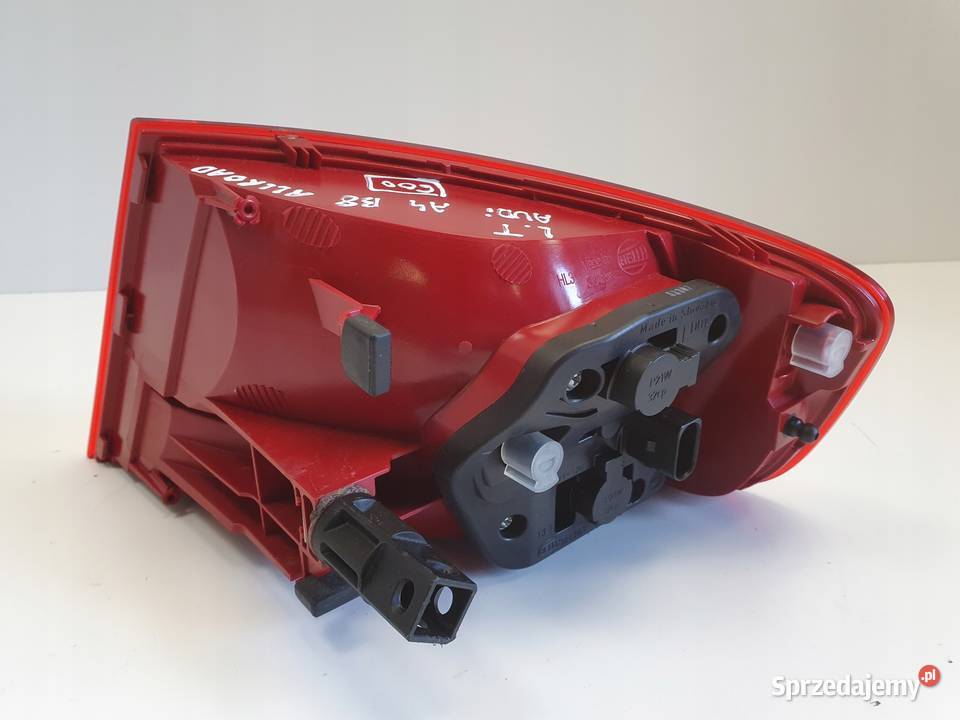 Audi A4 B8 ALLROAD TYLNIA TYLNA LAMPA LEWA lewy Rudka