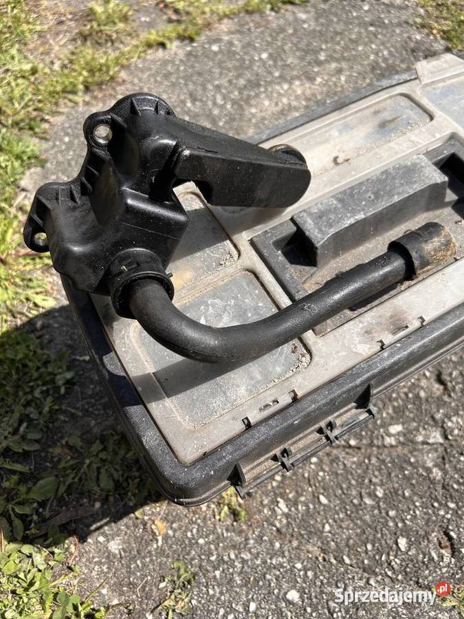 ODMA OLEJU OLEJOWA VW GOLF III 048103772B Zasieki
