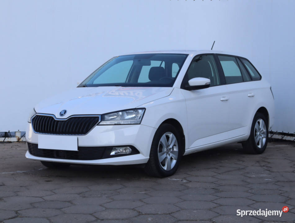 Skoda Fabia 10 TSI śląskie