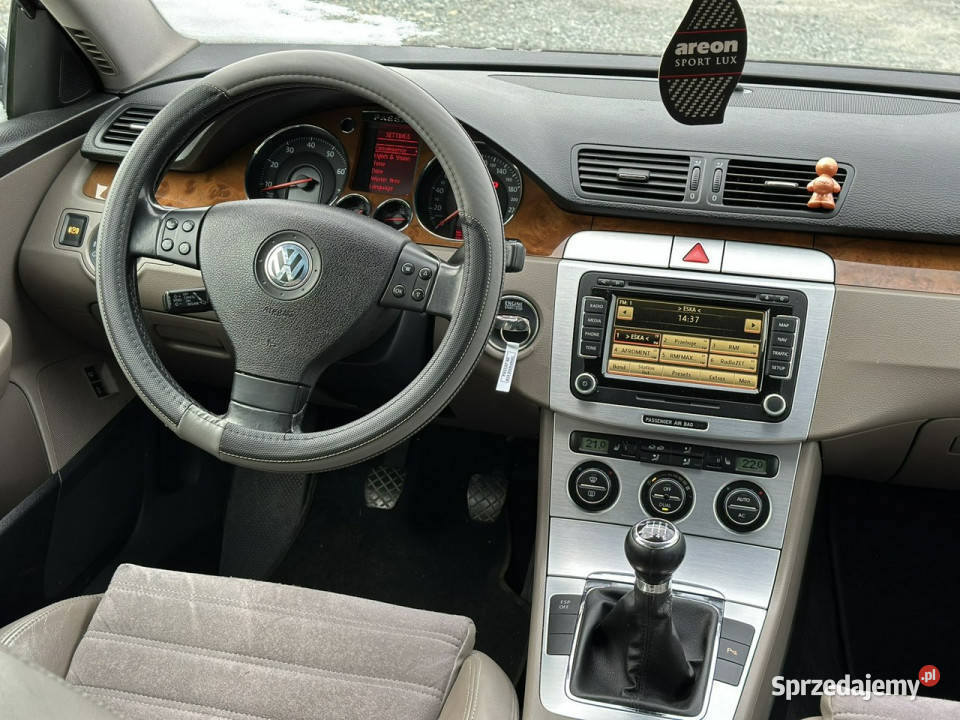 Volkswagen Passat Variant 18 TSI 160 Highline podgrzewane fotele dolnośląskie Wojkowice