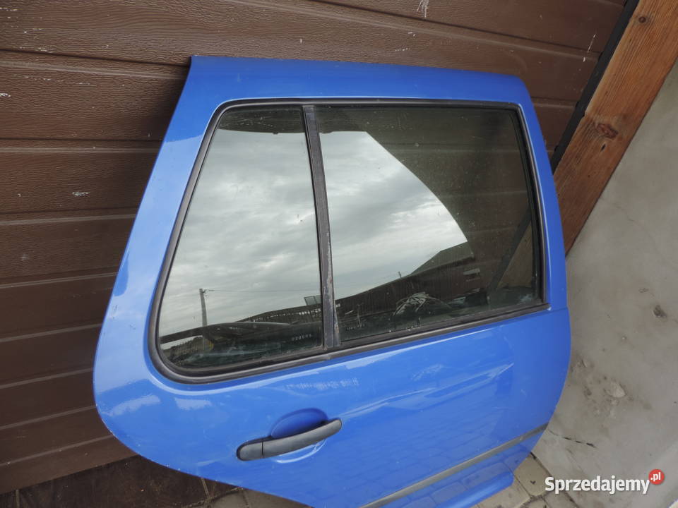 VOLKSWAGEN GOLF IV 5D DRZWI PRAWY TYŁ Nowy Sącz sprzedam