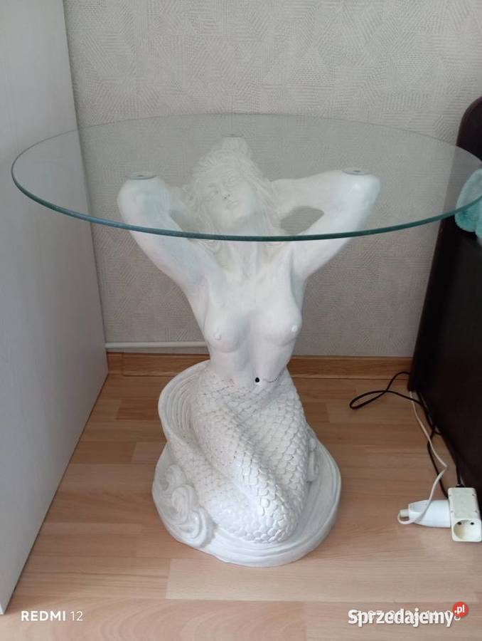 Stolik szklany na pięknej podstawie Bytom