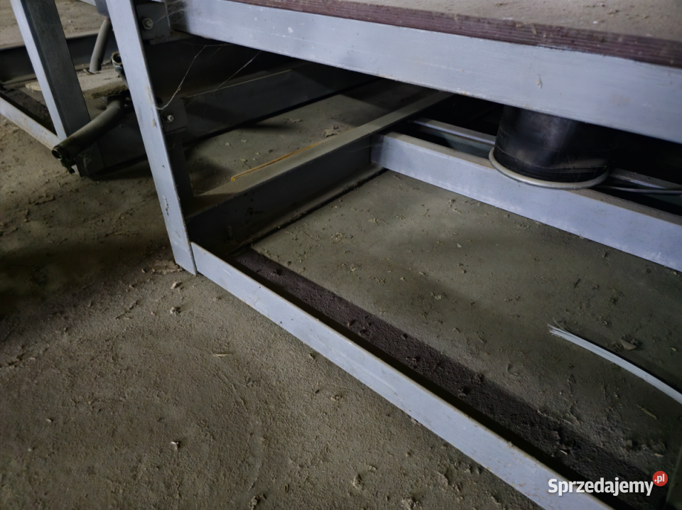 Prasa stół do klejenia płyt drewna pneumatyczna Korpele